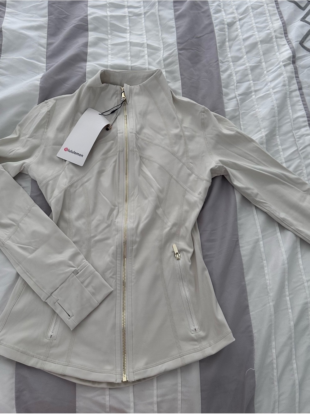 lululemon athletica Women's Cream Zip-Up Jacket